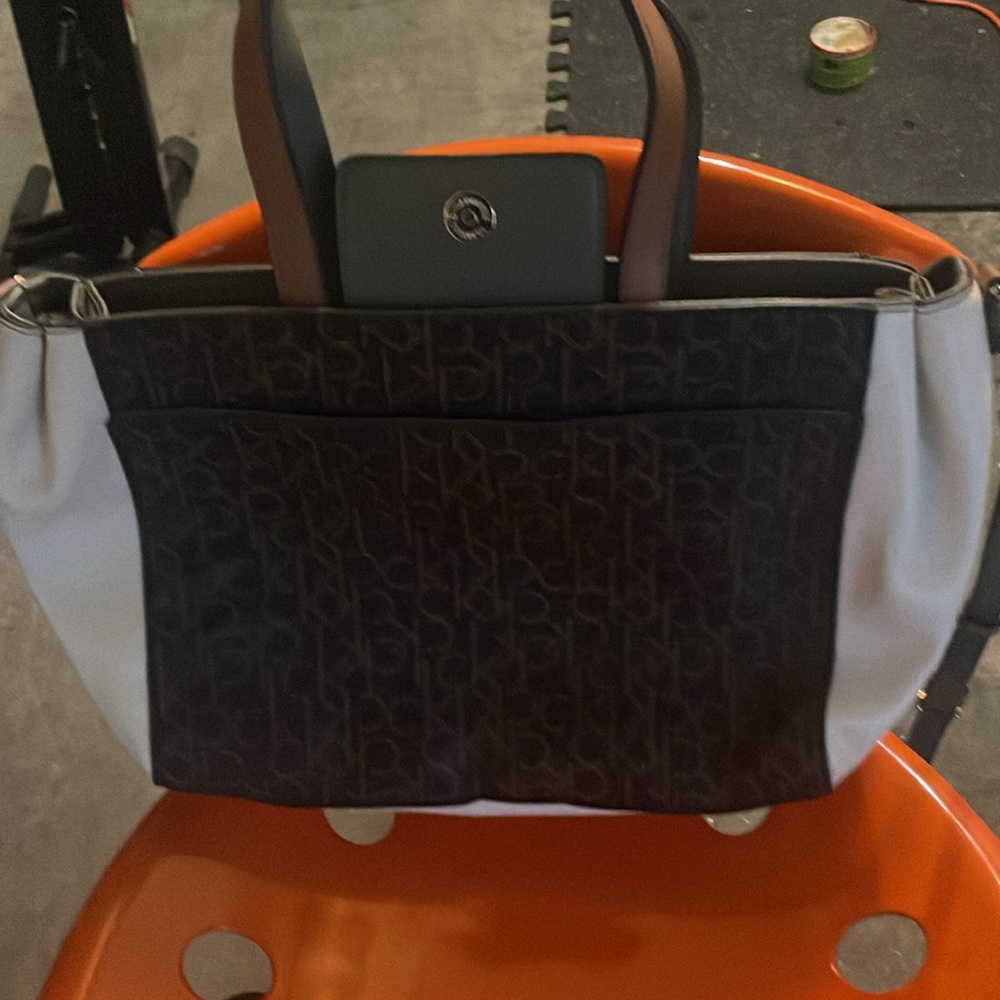 Calvin Klein Handbag - Picture 2 of 4